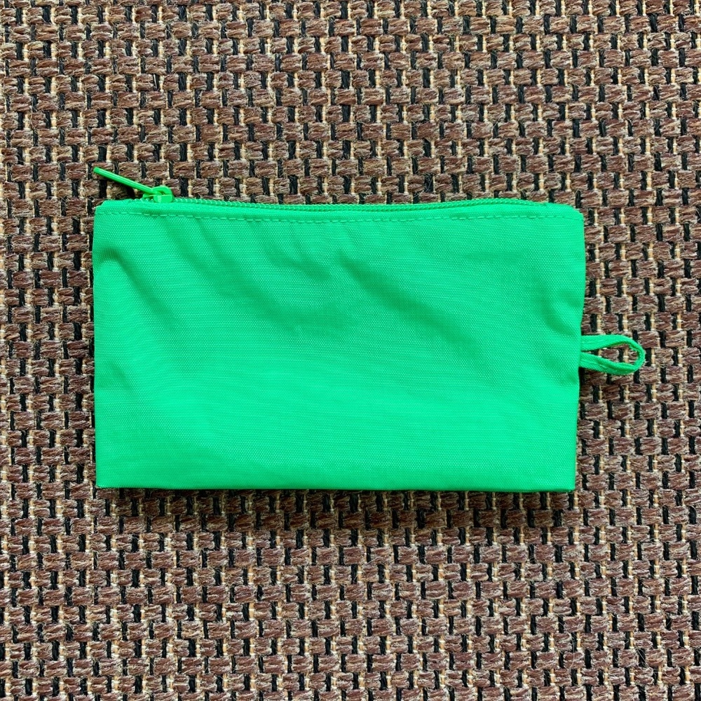 BAGGU Go Pouch - Small (NWOT)